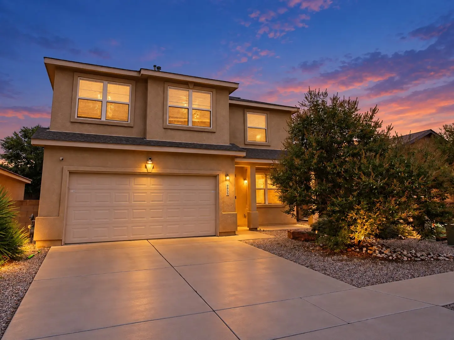 905 Molten, Albuquerque