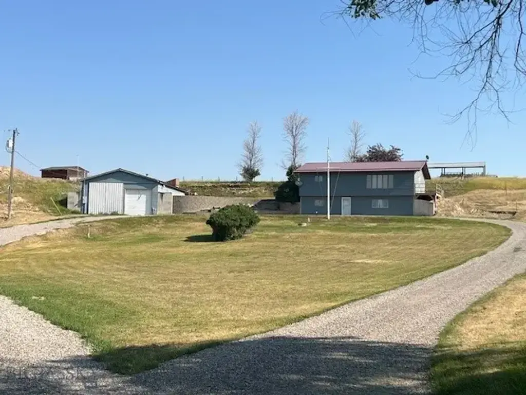 1203 Duncan Road, Belgrade
