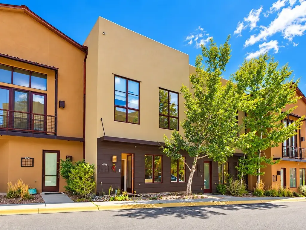 4714 Quemazon Place, Los Alamos