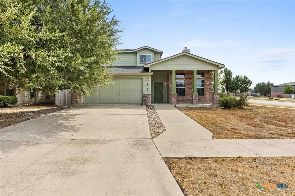 5303 Whistle Stop Drive, Temple