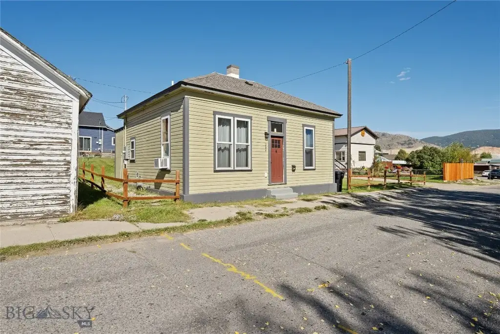 209 Curtis Street, Butte