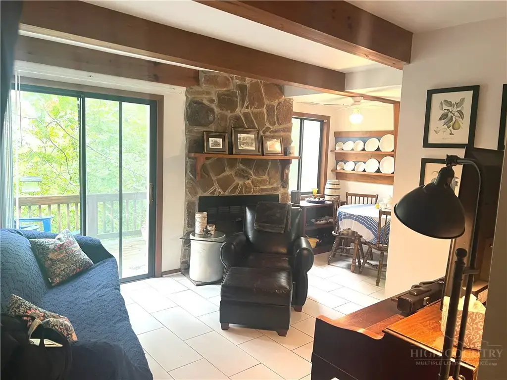 100 Hemlock Hill # B, Banner Elk