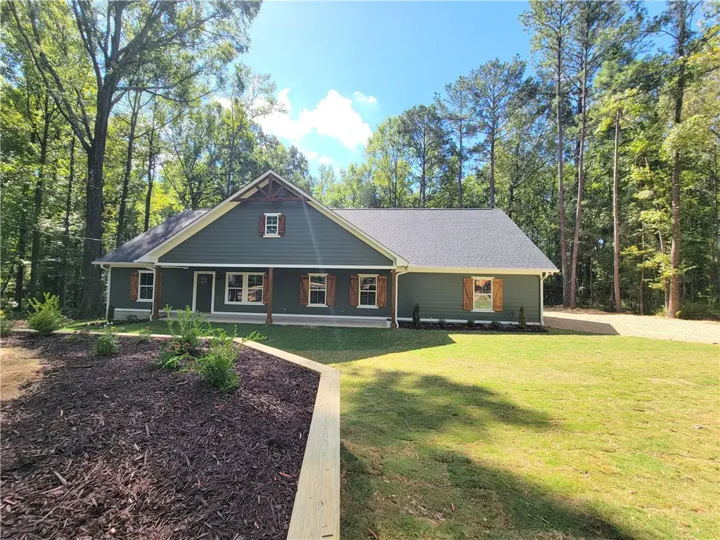 114 Lee Rd 2054, Opelika