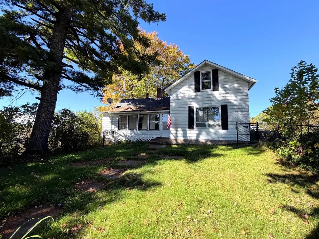 N1891 2nd St, Ogema