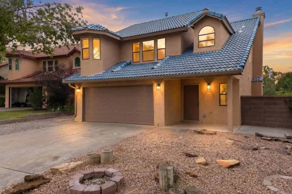 7628 Oakland Avenue Ne, Albuquerque