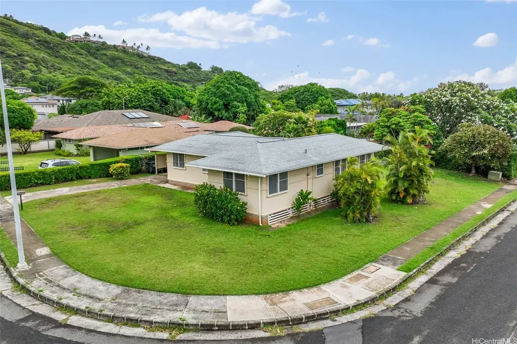 5265 Manauwea Street, Honolulu