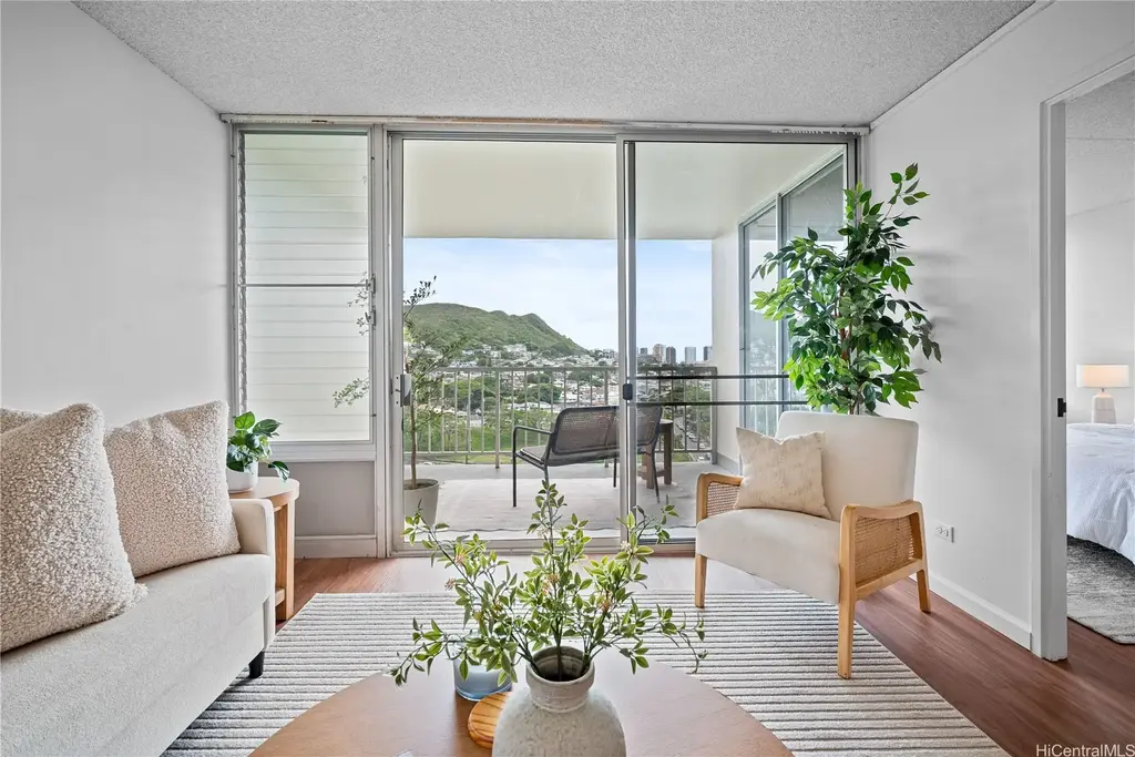 (unit #1202) 2029 Nuuanu Avenue, Honolulu