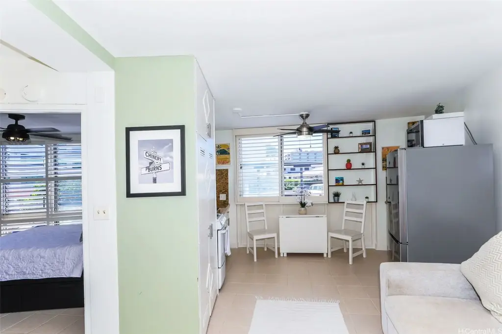 (unit #202) 1139 9th Avenue, Honolulu