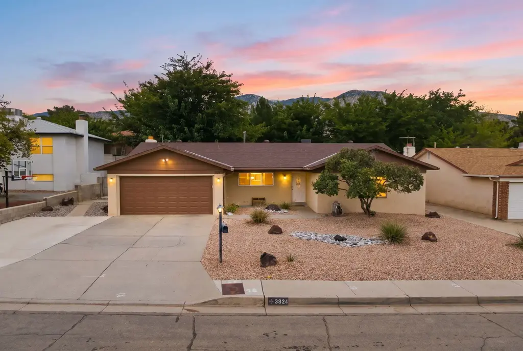 3824 Shenandoah Place Ne, Albuquerque