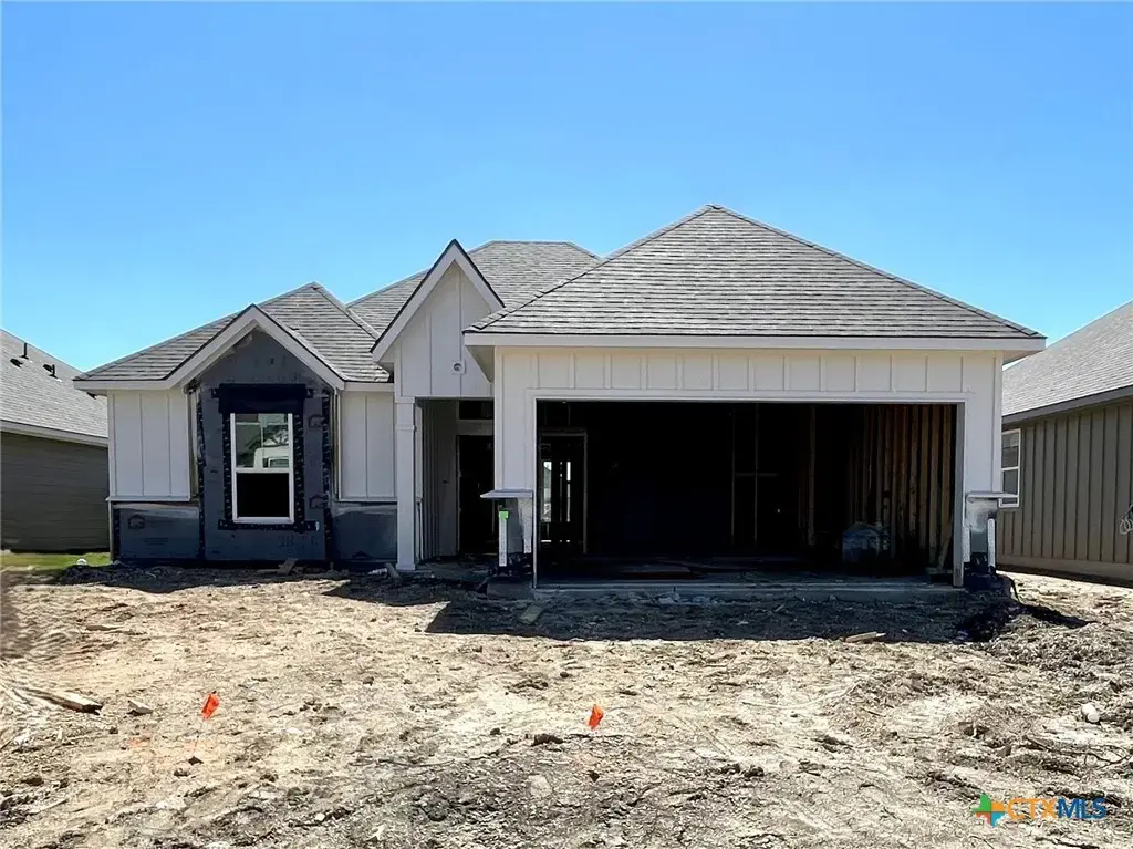 700 James Parker Circle, Killeen