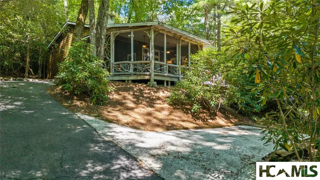 141 Wingina Place, Highlands