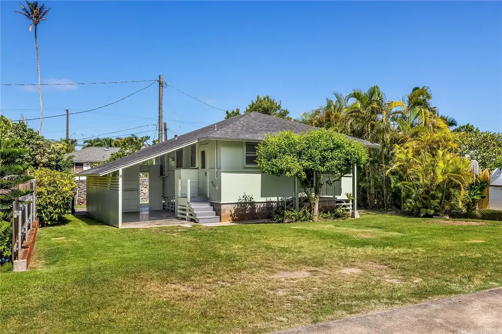 315 A Ulupaina Street, Kailua
