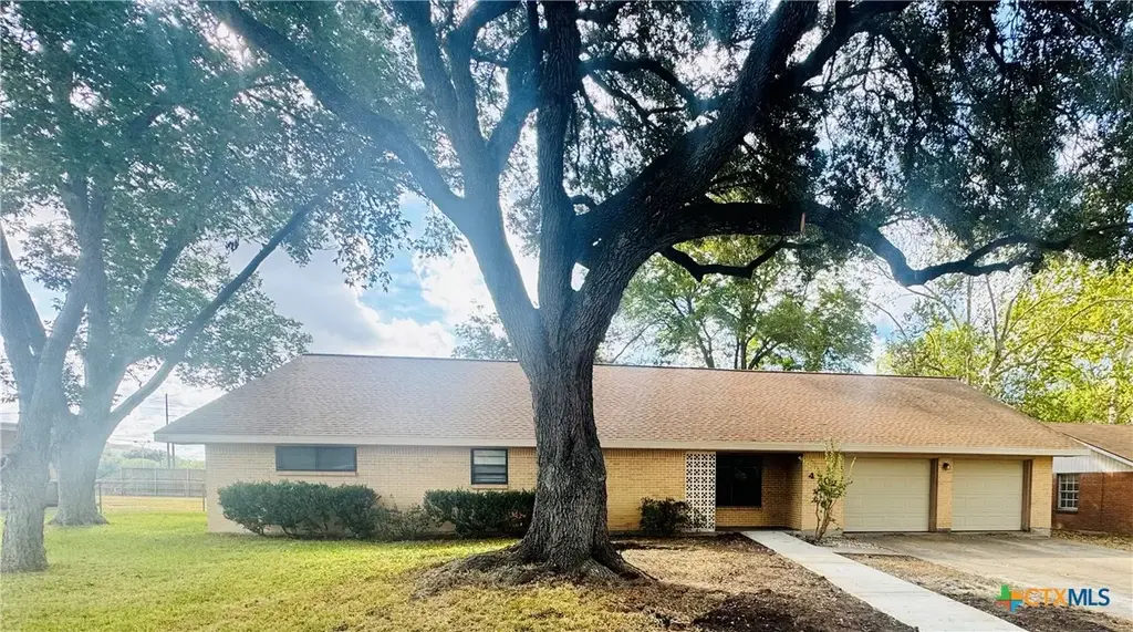 4702 Aster Lane, Victoria