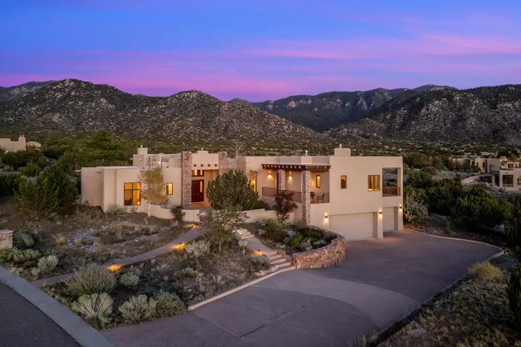13704 Ricegrass Place Ne, Albuquerque