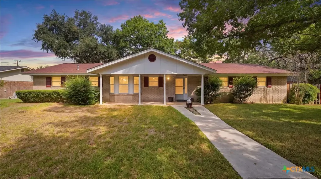 1314 Canary Lane, Seguin