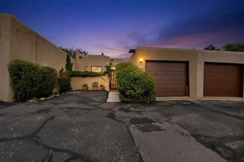 2961 Plaza Blanca, Santa Fe
