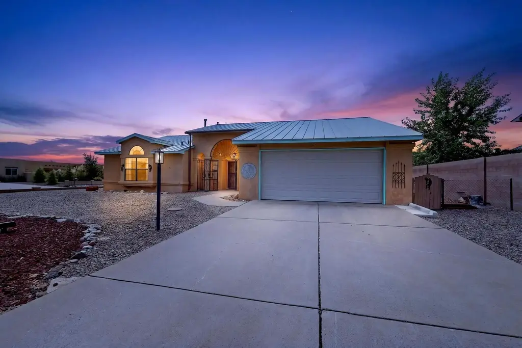 4910 La Nuez Court Se, Rio Rancho