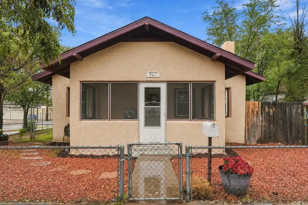 923 Arno Street Se, Albuquerque