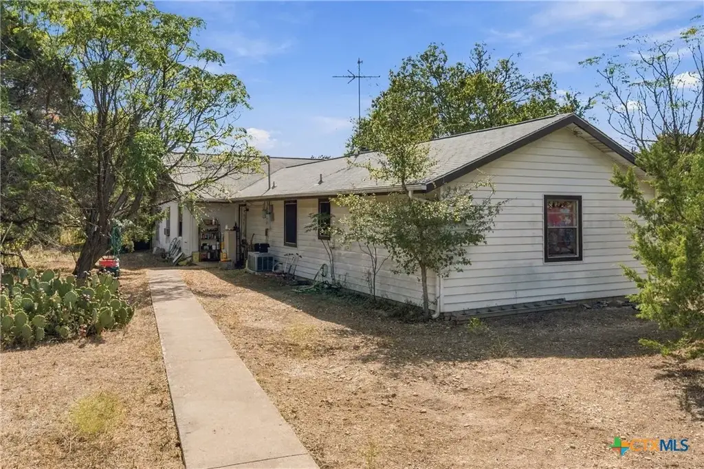 651 Richard Lane, Belton
