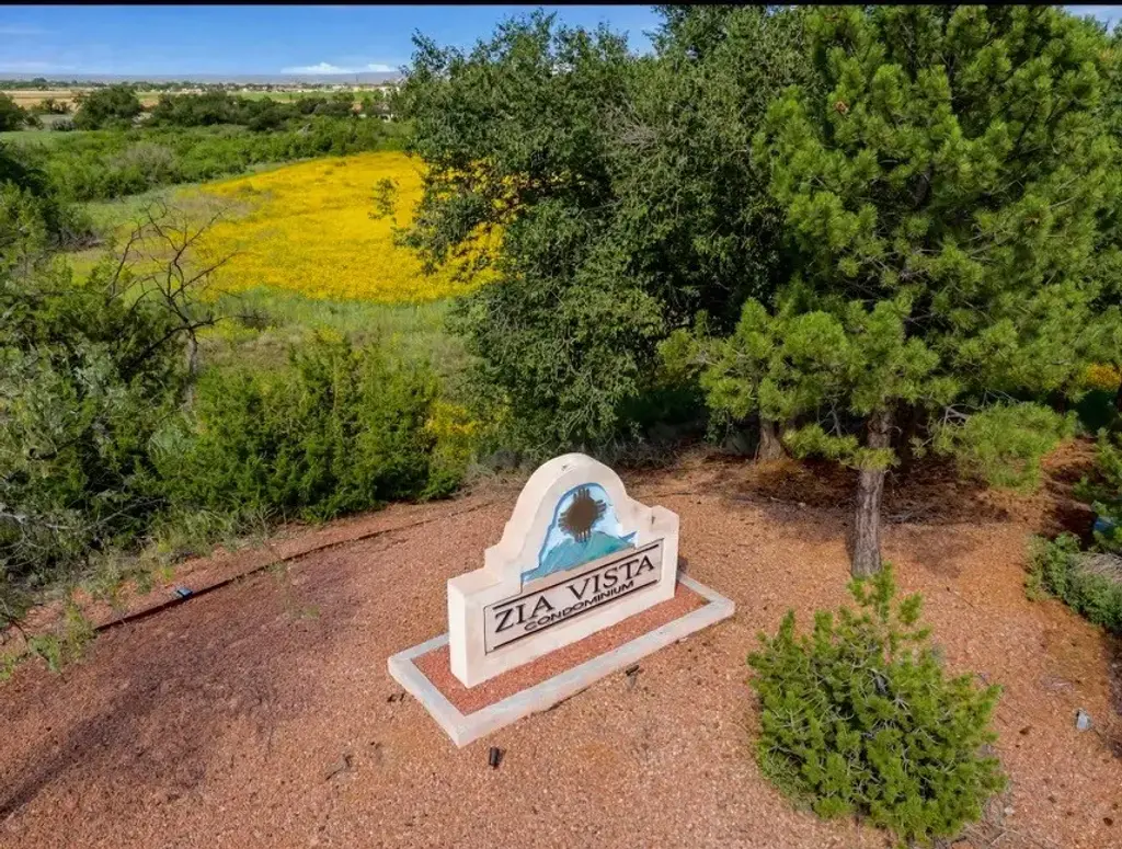 2501 W Zia Road # 9-112, Santa Fe
