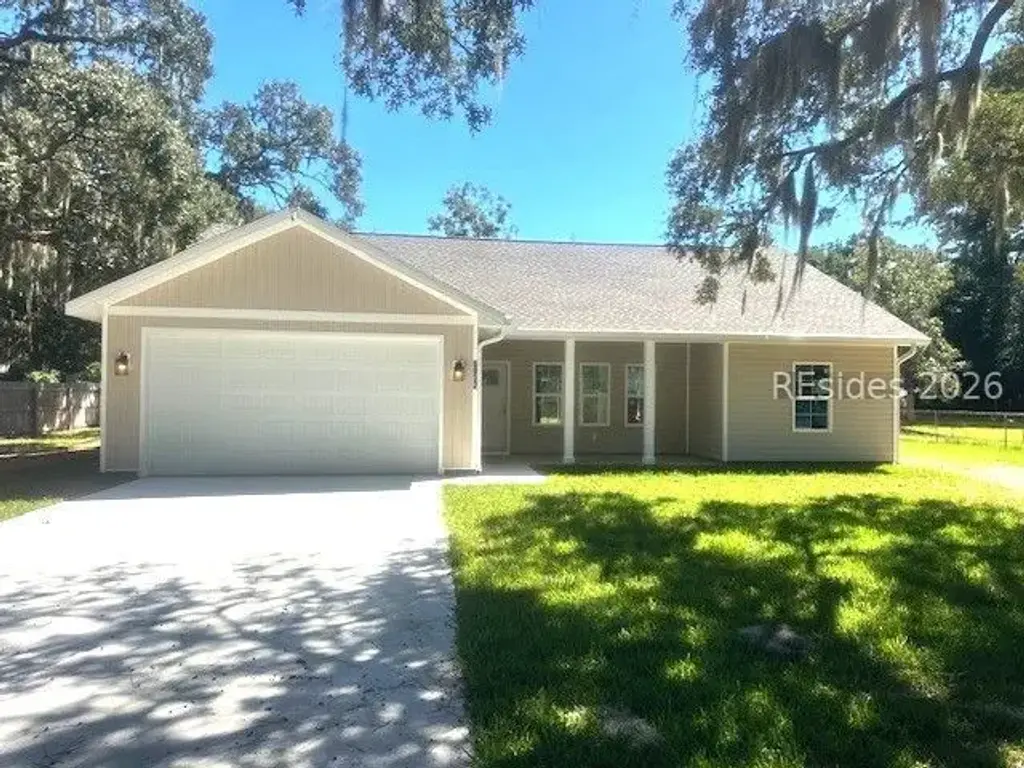 6034 Creek Road, Beaufort