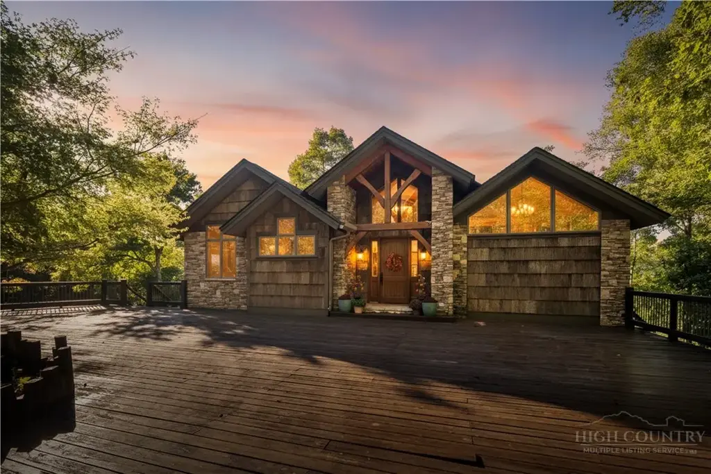 240 Topside Drive, Boone