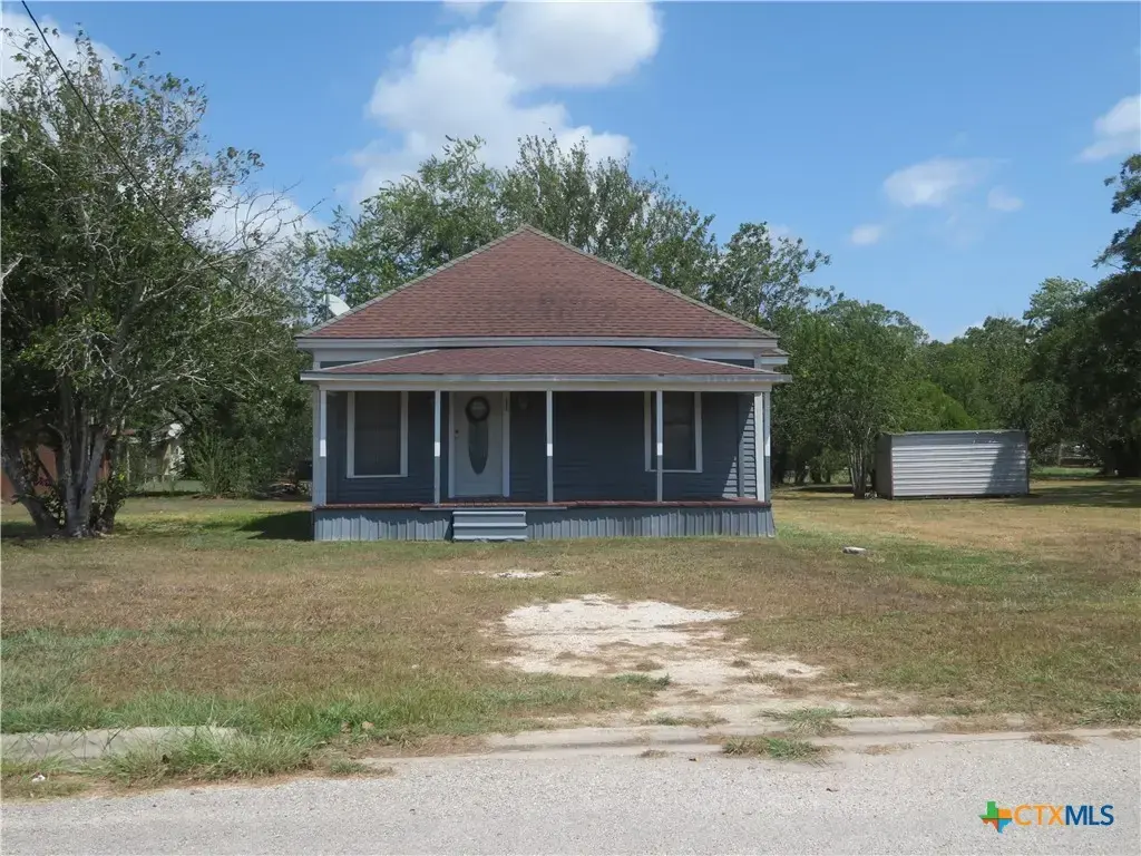 308 N Pumphrey, Edna