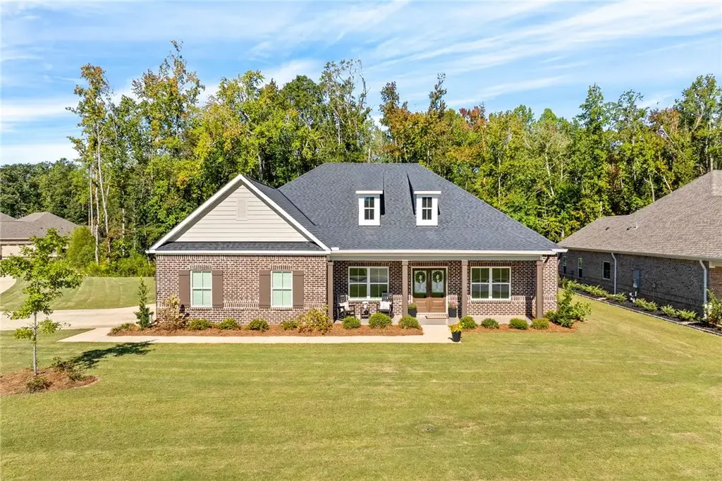 1468 Bramble Ln, Opelika