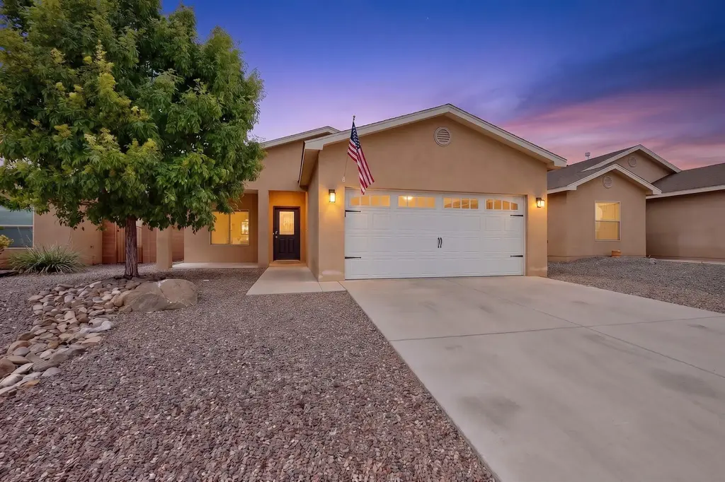 840 Firewheel Loop Sw, Los Lunas