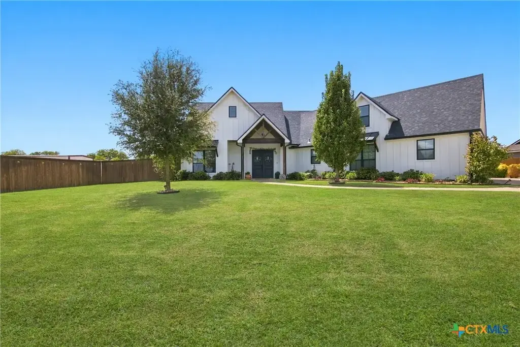 411 Goates Road, Troy