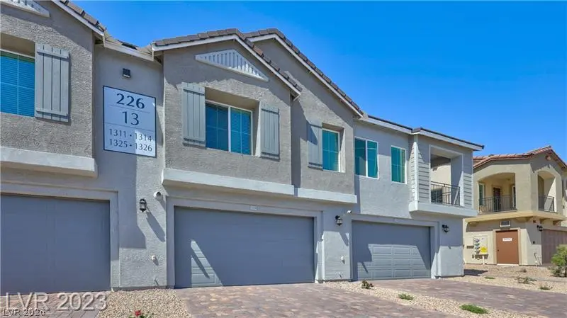 Photo of Listing #2823004