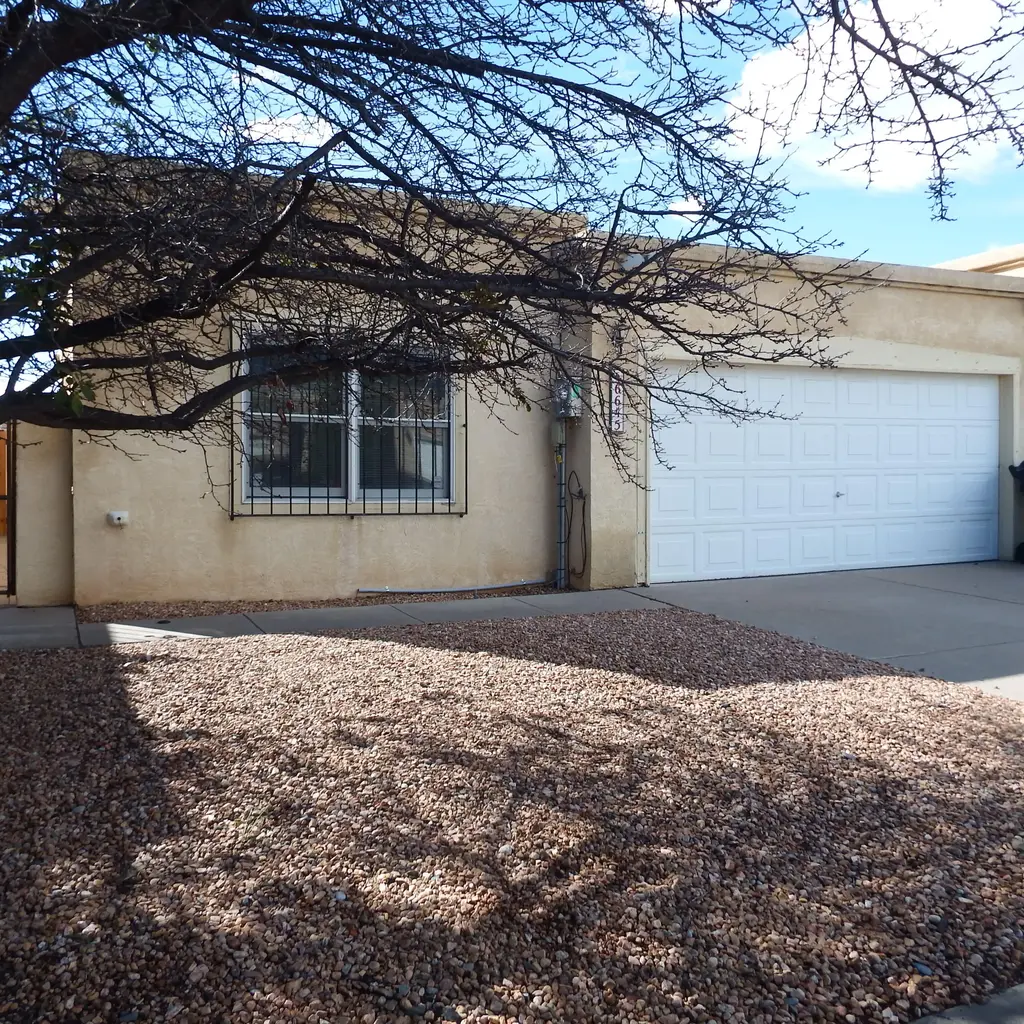 6645 Ruby Street Ne, Albuquerque