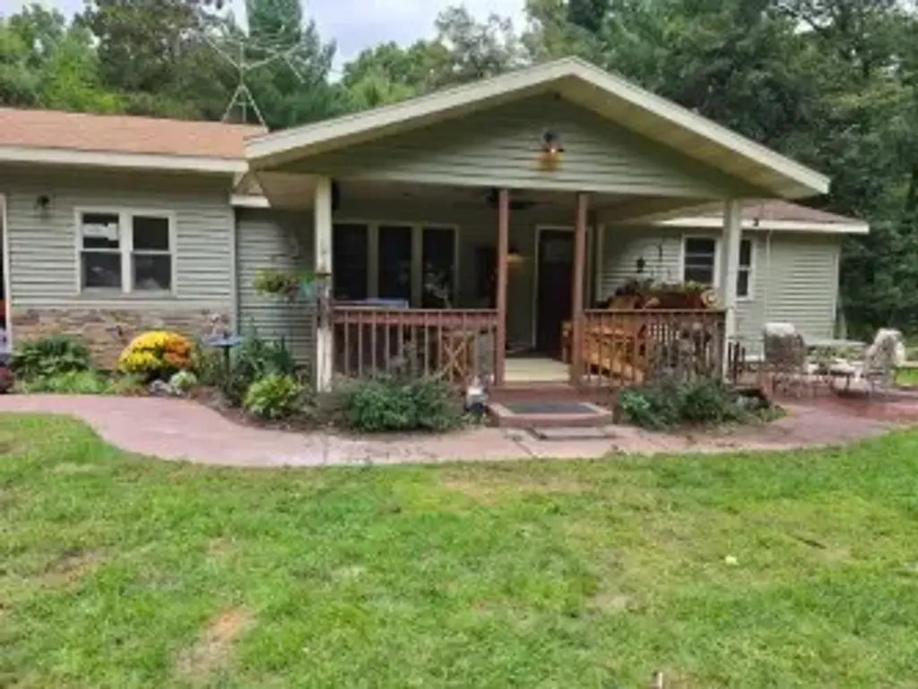 4146 N Old County Road I, Black River Falls
