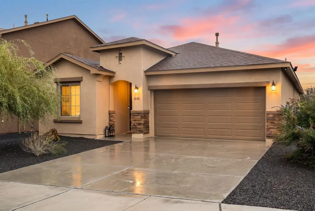 4141 Crowned Eagle Loop Ne, Rio Rancho