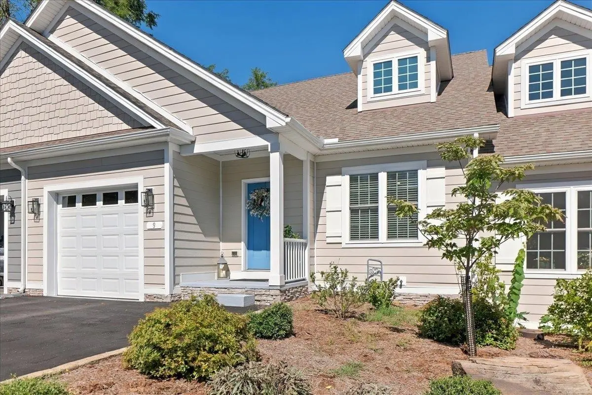 123 Overlook 9, Staunton