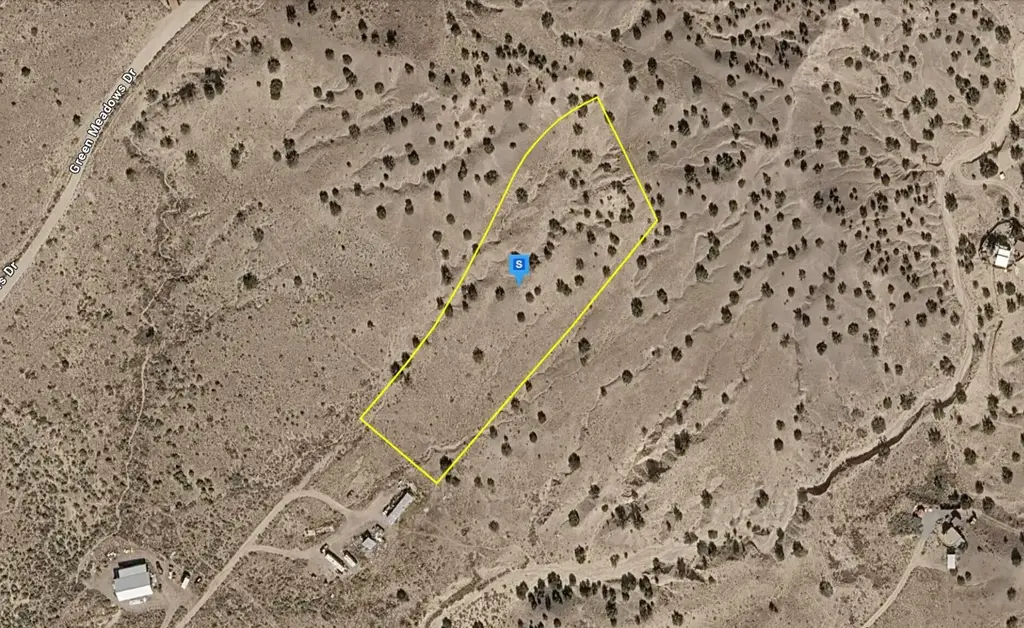 1092 County Road 142, Medanales