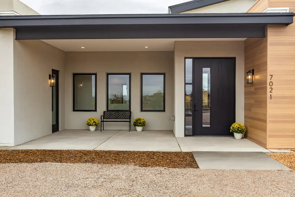 7021 Beverly Hills Avenue Ne, Albuquerque