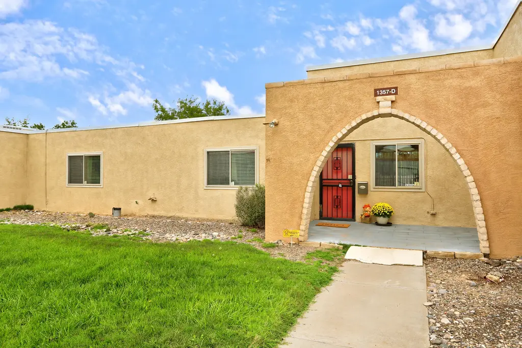 1357 Rio Rancho Boulevard Se Apt D, Rio Rancho
