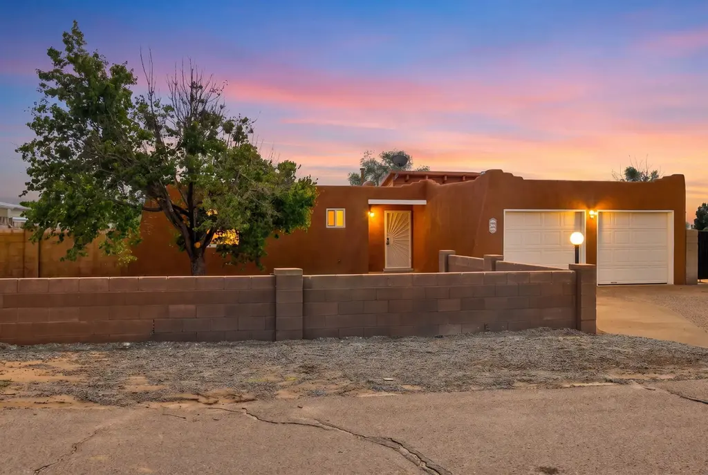 120 Itasca Road Se, Rio Rancho