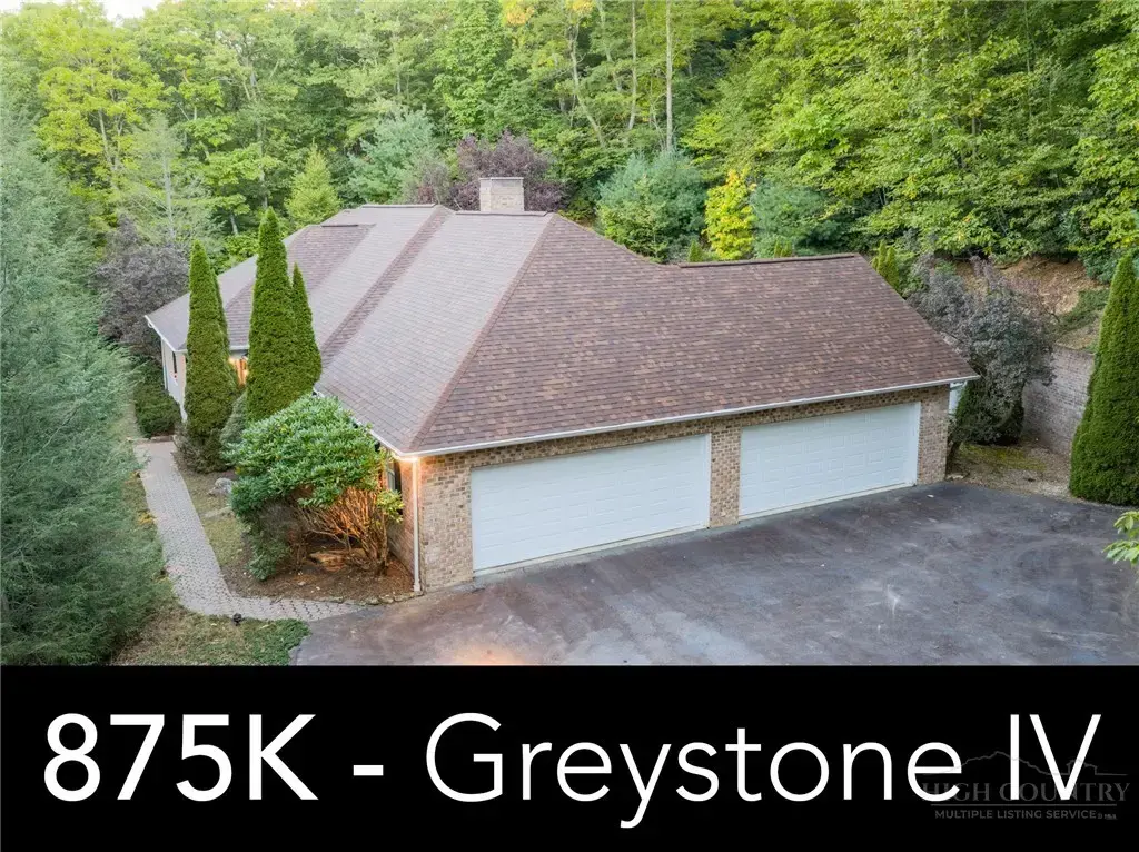 560 Greystone Drive, Boone