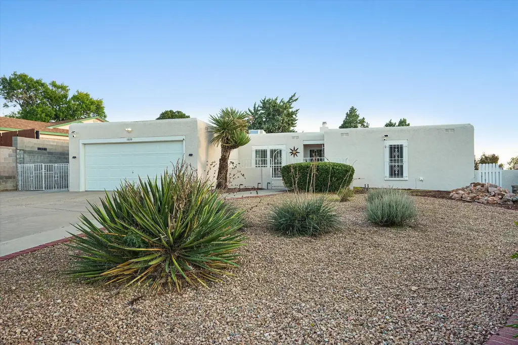 1333 Monte Largo Drive Ne, Albuquerque
