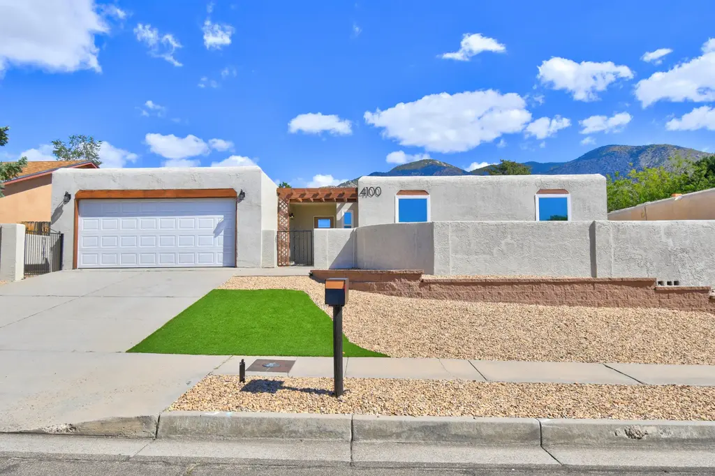 4100 Cibola Village Drive Ne, Albuquerque