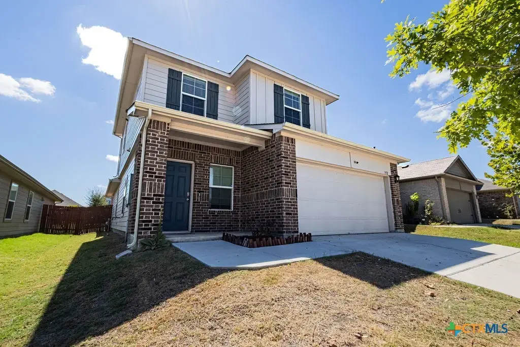 352 Euclid Lane, Uhland