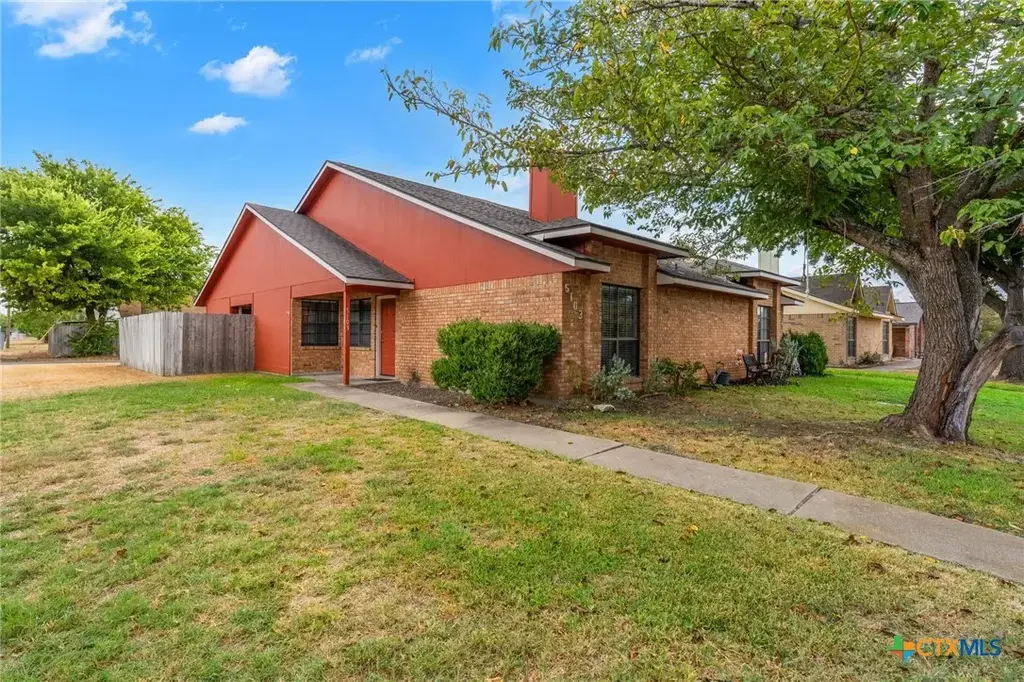 5103 & 5105 Canyon Creek Drive, Temple