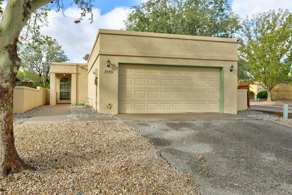1645 Evelyn Drive Ne, Rio Rancho