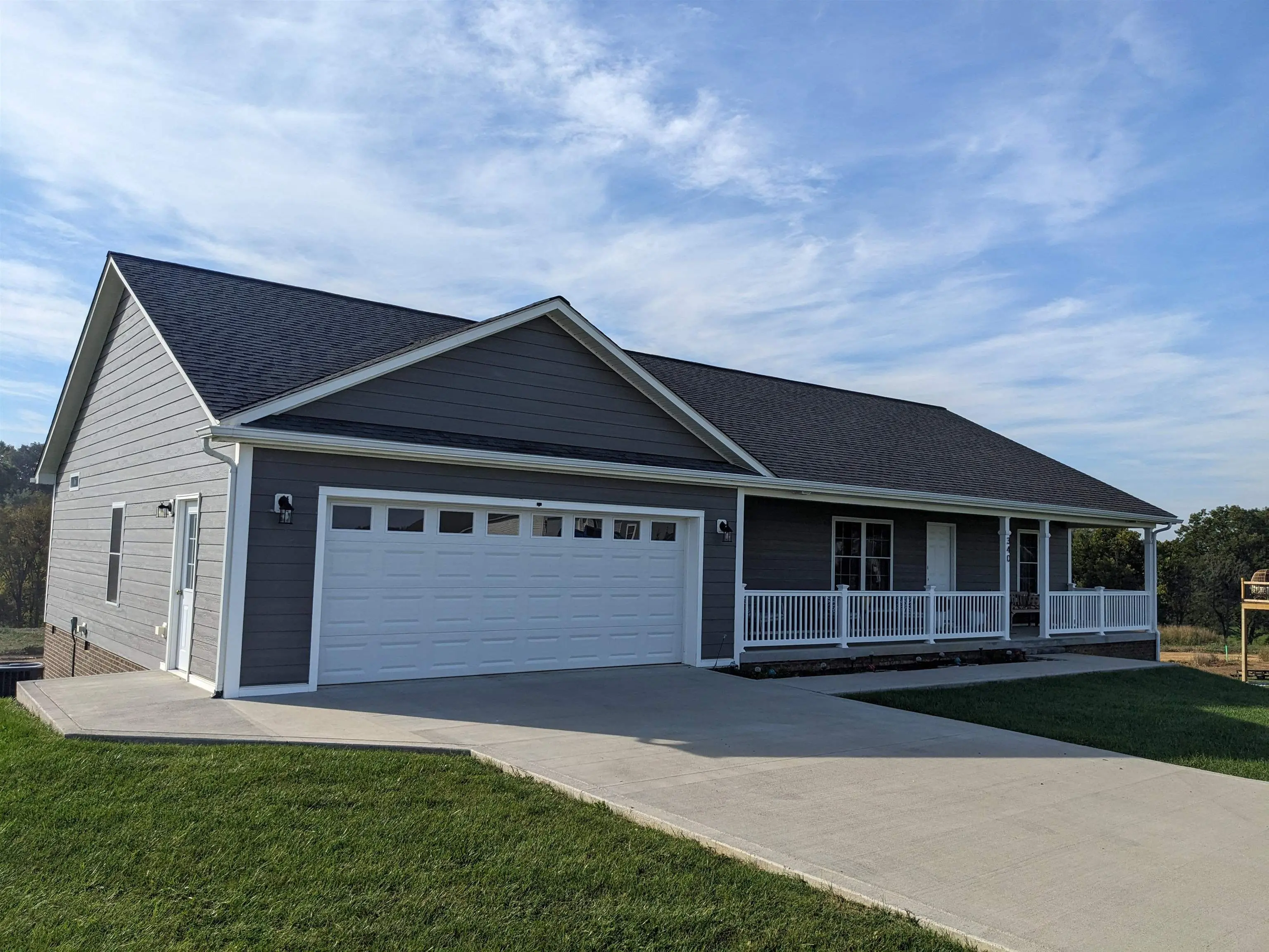 340 Mesa Ct, Broadway