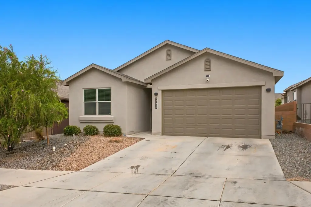 2610 Camino Plata Loop Ne, Rio Rancho