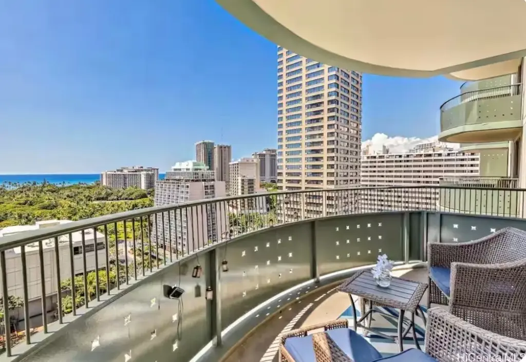 (unit #1403) 421 Olohana Street, Honolulu