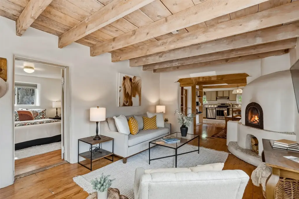 1011 Lopez Street, Santa Fe