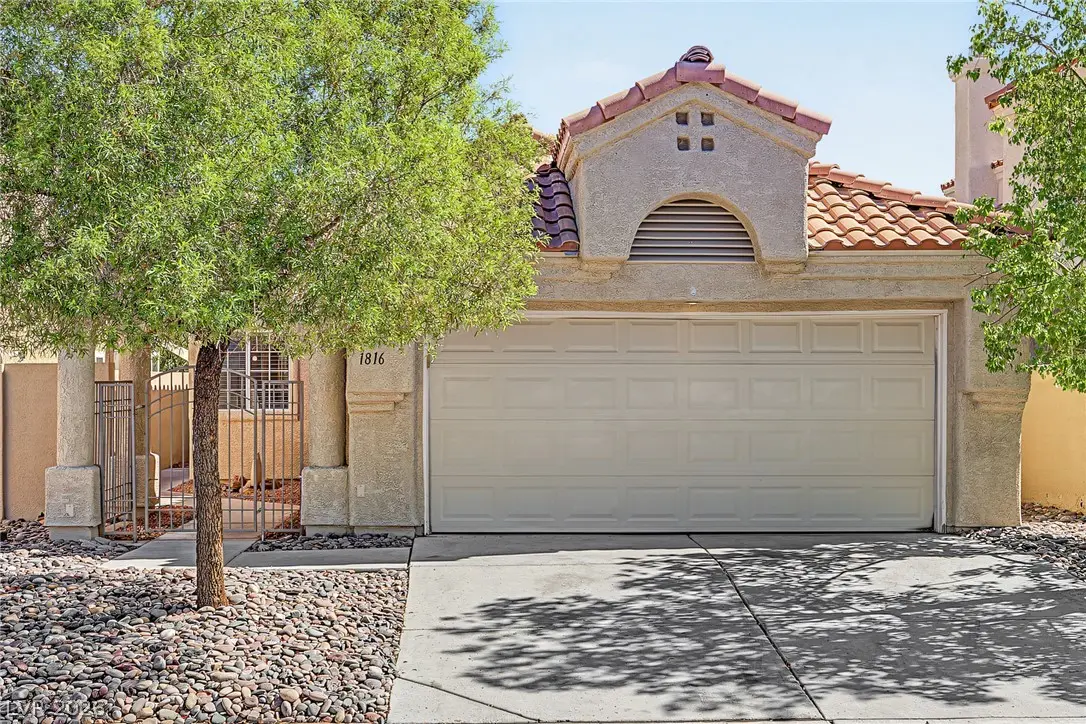 Photo of Listing #2823582